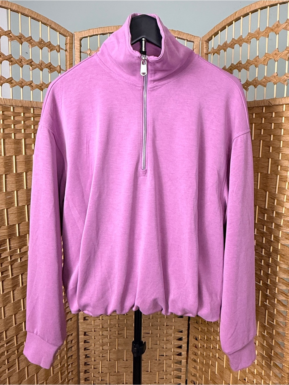 #292 Athleta Seasoft 1/4 Zip Bubble Hem Sweatshirt Relaxed Fit Size Small
